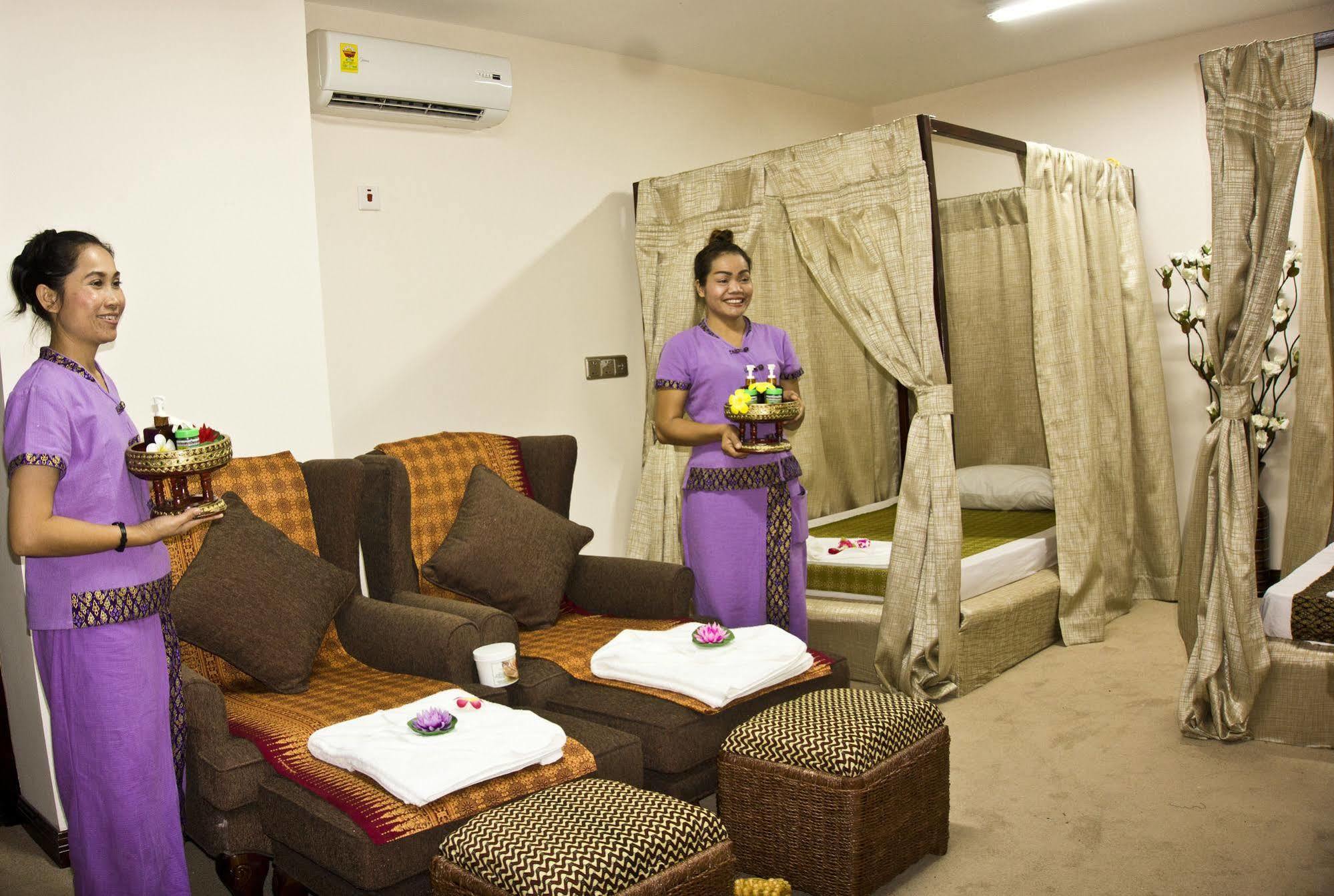 Tang Palace Hotel Accra Eksteriør billede