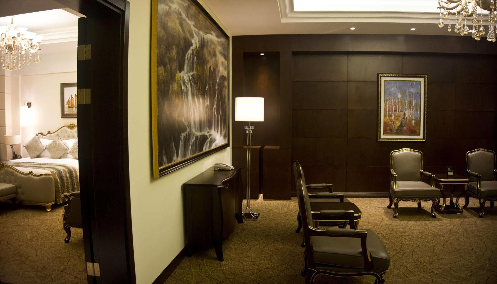 Tang Palace Hotel Accra Eksteriør billede